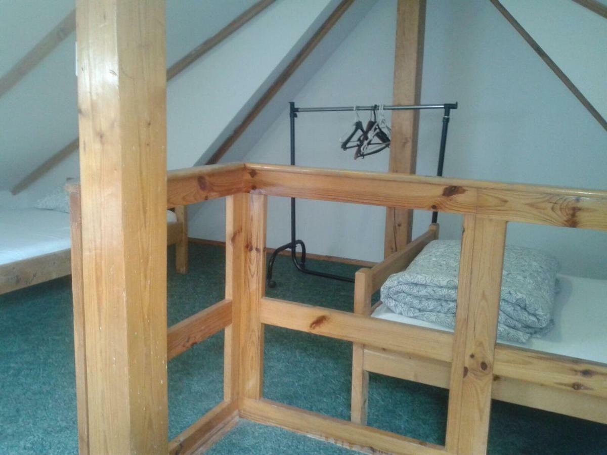 Apartamenty, Pokoje, Noclegi Pracownicze " Skarpa" Wilkasy Exterior foto